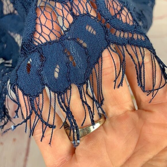 StyleStalker lace sleeveless halter mini dress/ skater dress - Picture 14 of 16